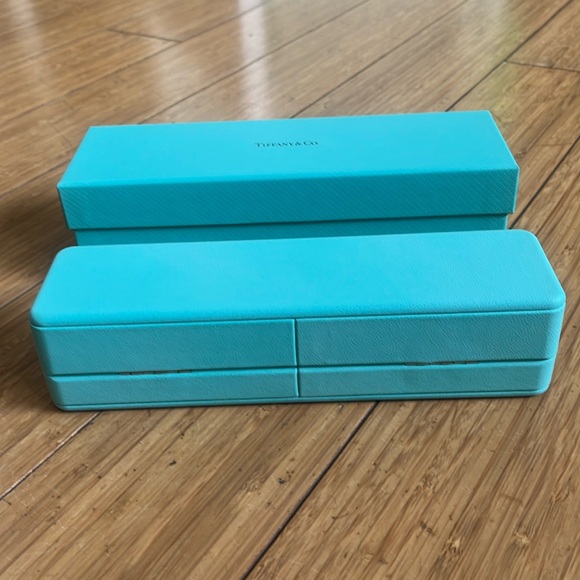 Tiffany & Co. - NWT Bracelet Gift Box w/ Box - Picture 3 of 4